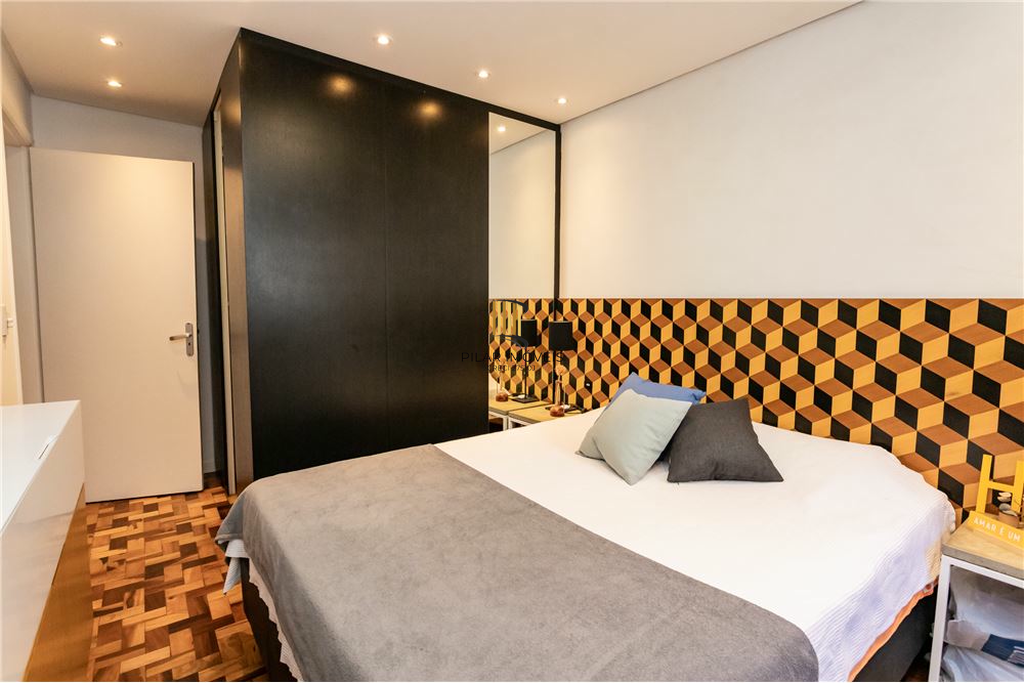 Apartamento 2 dormitórios no bairro Humaitá