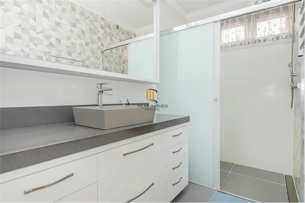 Casa 4 dormitórios no bairro Moinhos de Vento