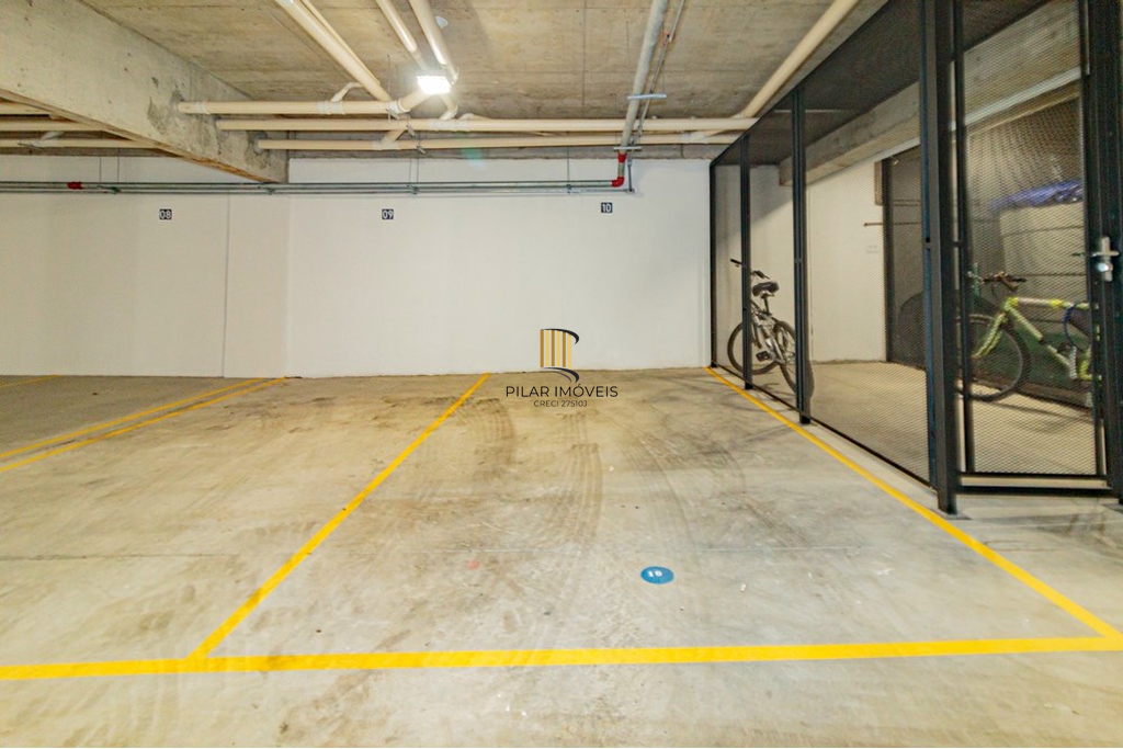Apartamento 2 dormitórios no bairro Bom Fim