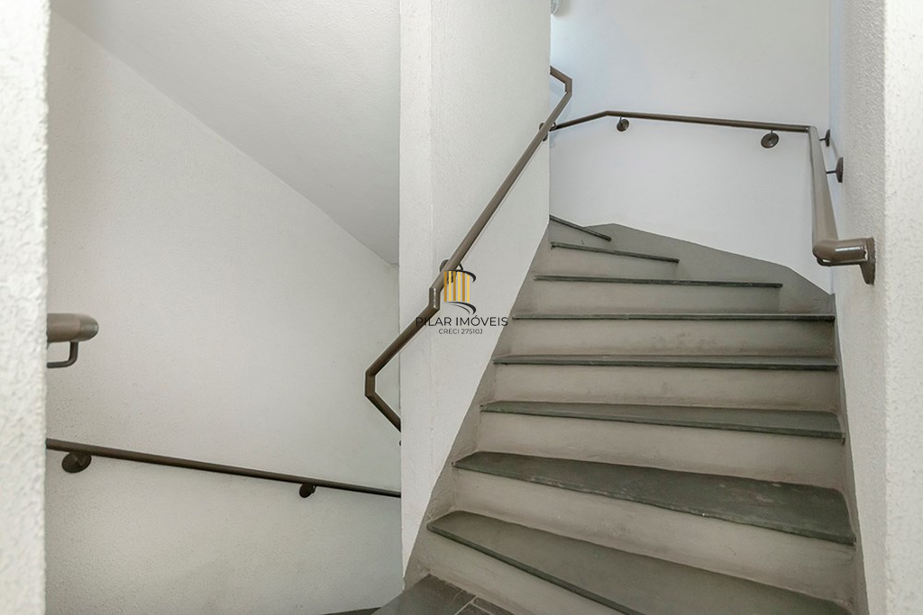 Apartamento 2 dormitórios no bairro Cidade Baixa