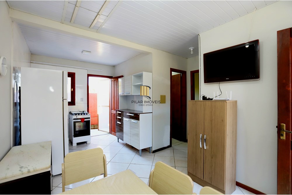 Casa 2 dormitórios no bairro São Tomé