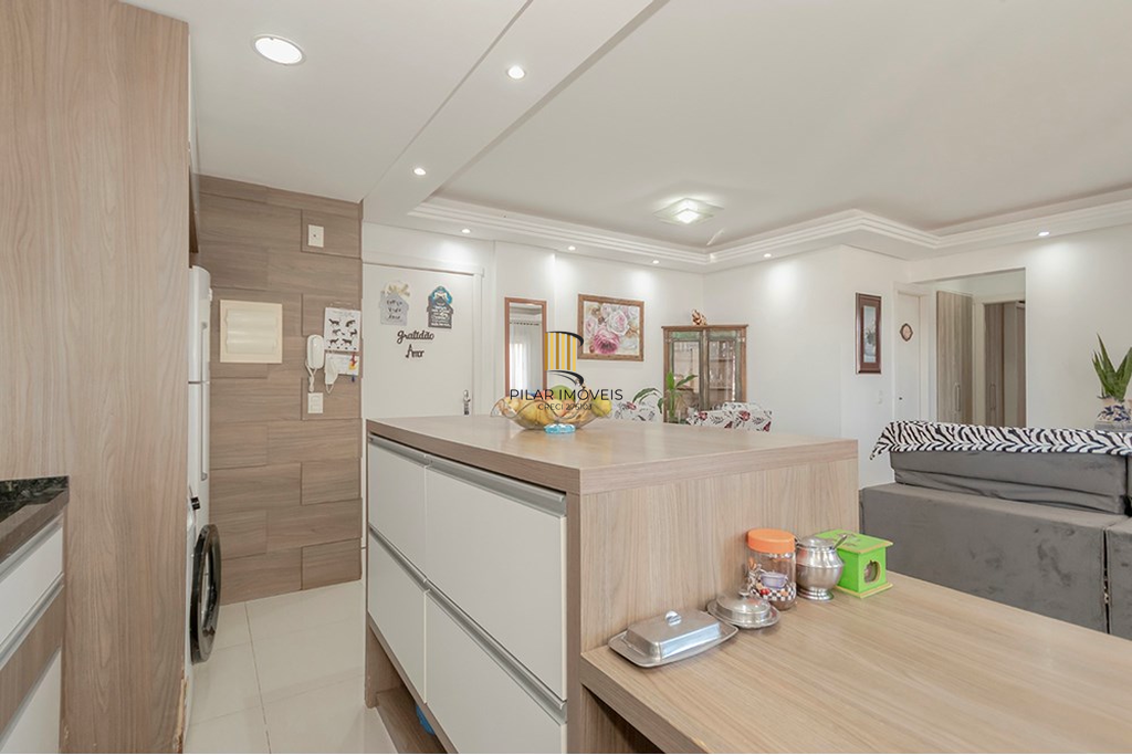 Apartamento 2 dormitórios no bairro Vila Ipiranga