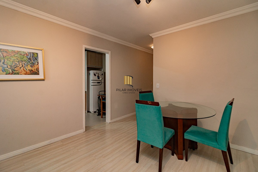 Apartamento 2 dormitórios no bairro Vila Ipiranga