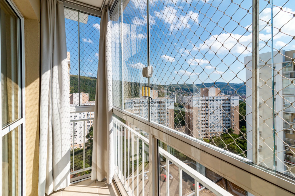 Apartamento 3 dormitórios no bairro Jardim Carvalho