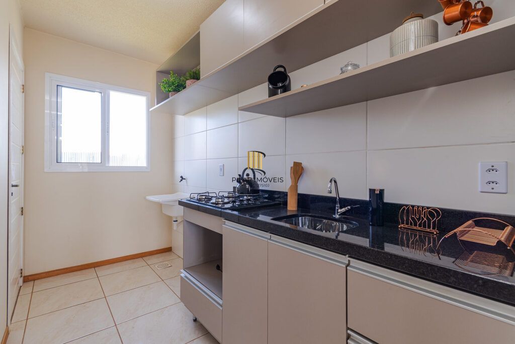 Casa de Condomínio 2 dormitórios no bairro Piratini