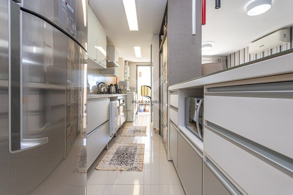 Apartamento 2 dormitórios no bairro Três Figueiras