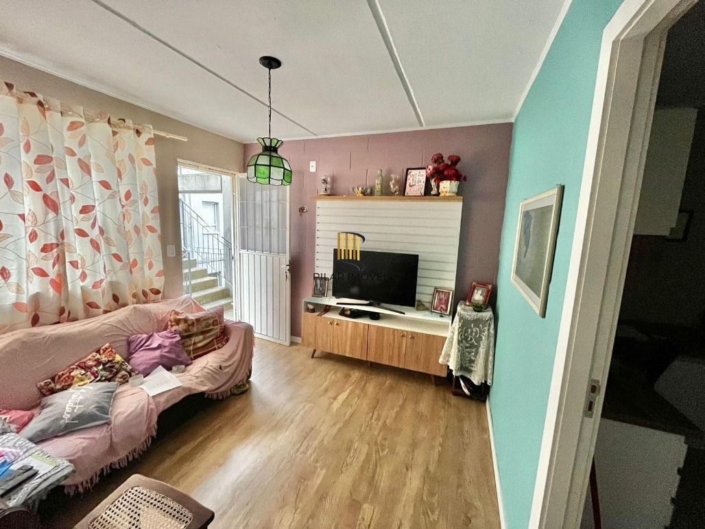 Apartamento 2 dormitórios no bairro Rubem Berta