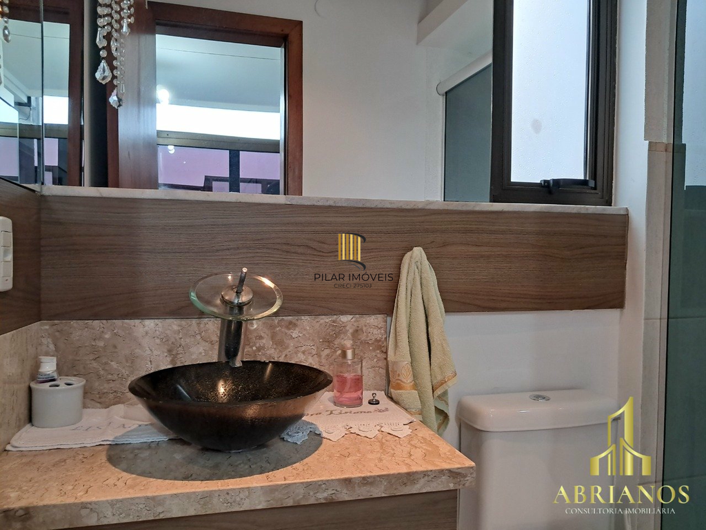 Cobertura 3 dormitórios no bairro Menino Deus