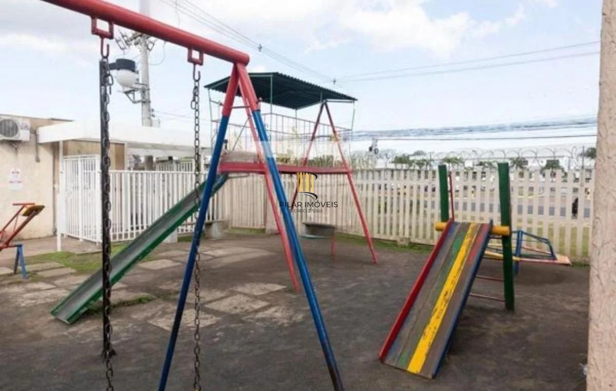 Apto 2 Dormitórios, Térreo, Sala, Cozinha, Banheiro, 01 vaga garagem-rotativa