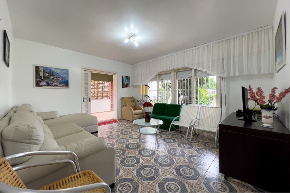 Casa 3 dormitórios no bairro Remanso