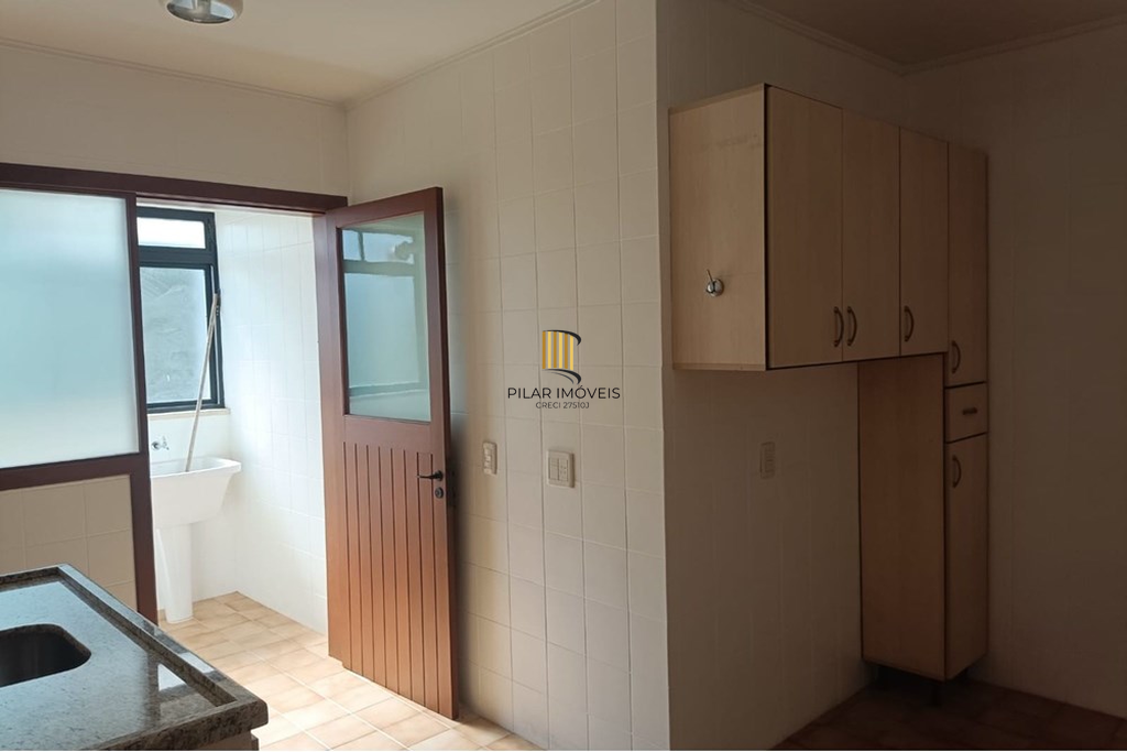 Apartamento 2 dormitórios no bairro Passo da Areia
