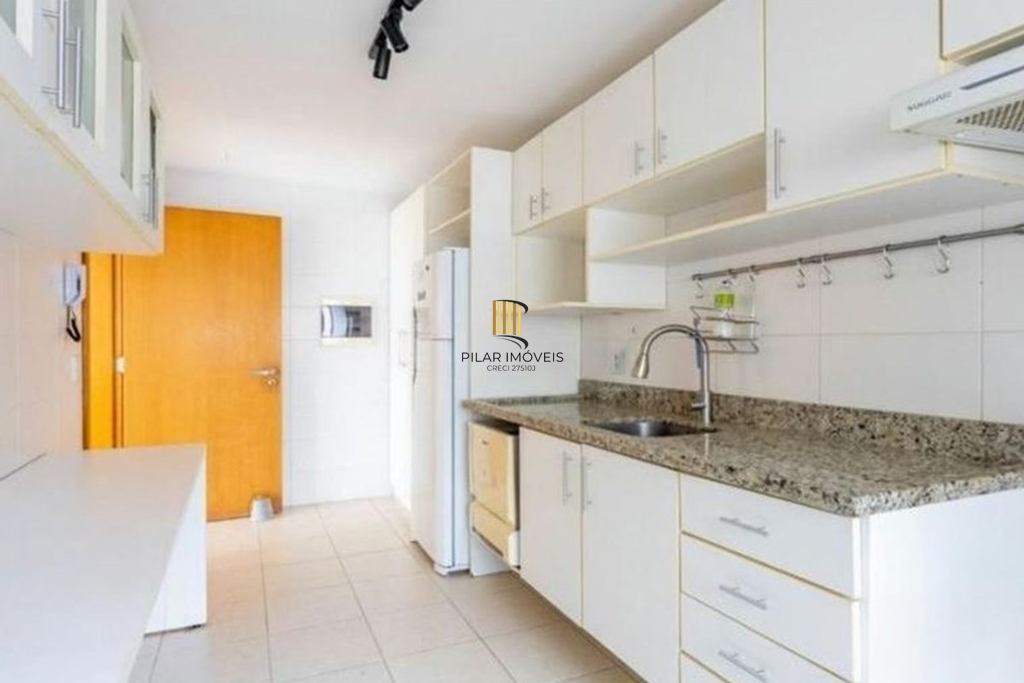 Apartamento 3 dormitórios no bairro Santa Cecília