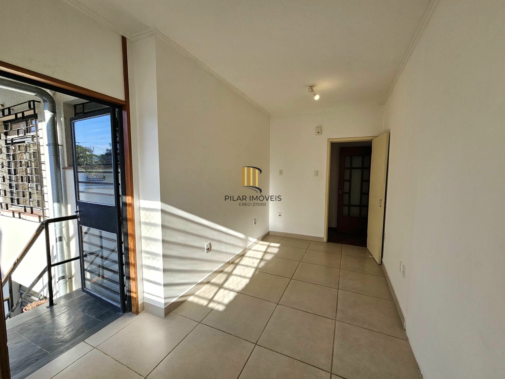 Casa 3 dormitórios no bairro Três Figueiras