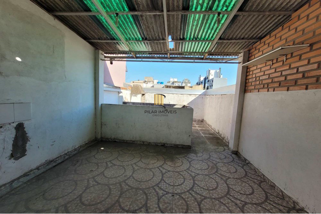 Casa 3 dormitórios no bairro Menino Deus