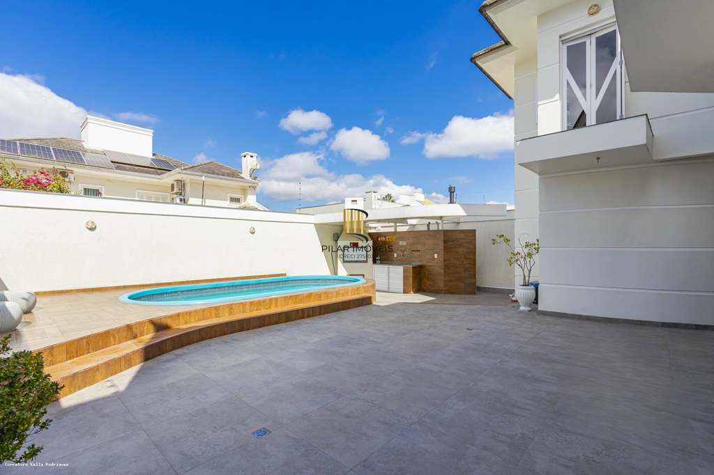 Casa 4 dormitórios no bairro Moinhos de Vento