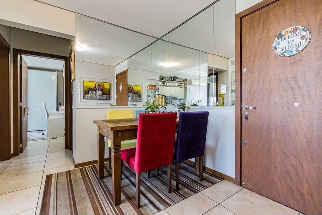 Apartamento 2 dormitórios no bairro Cristo Redentor