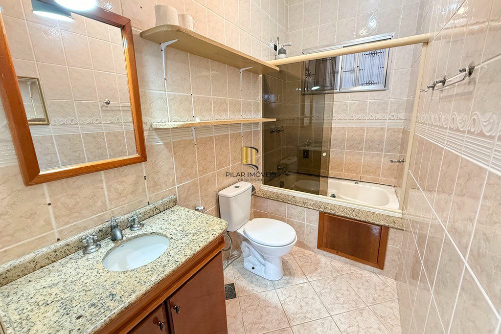 Casa 5 dormitórios no bairro São José