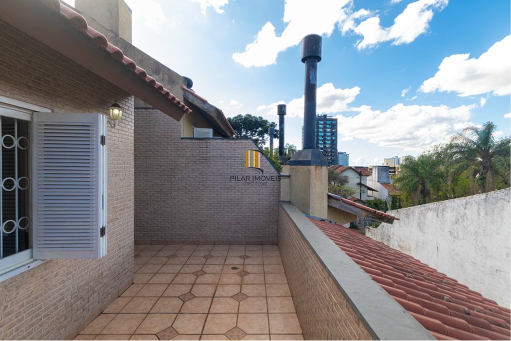 Casa de Condomínio 4 dormitórios no bairro Boa Vista