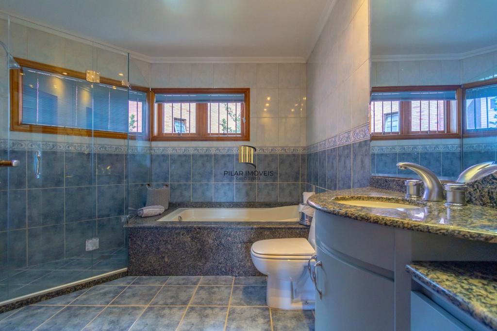 Casa 3 dormitórios no bairro Vila Suzana