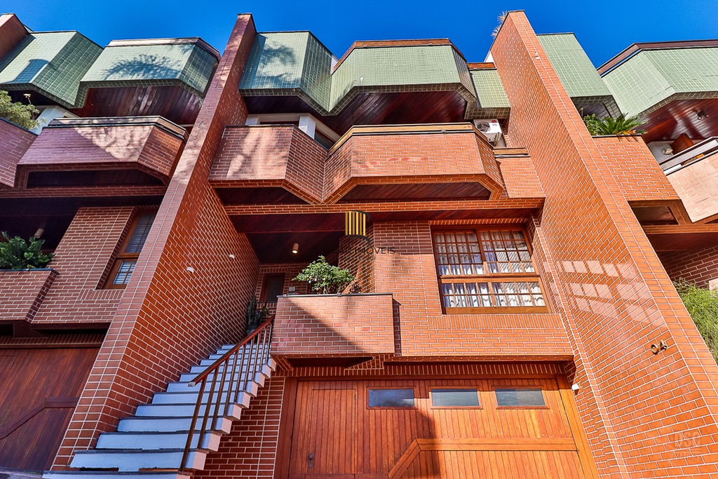 Casa de Condomínio 4 dormitórios no bairro Chácara das Pedras
