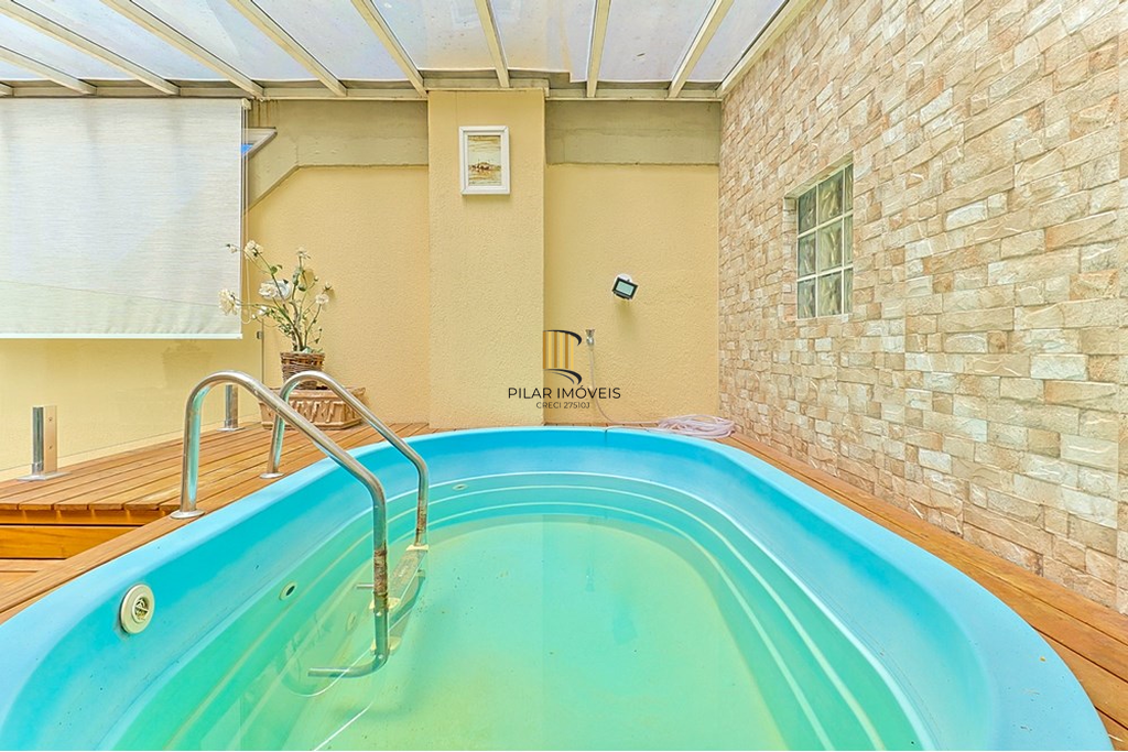 Cobertura 3 dormitórios no bairro Petrópolis