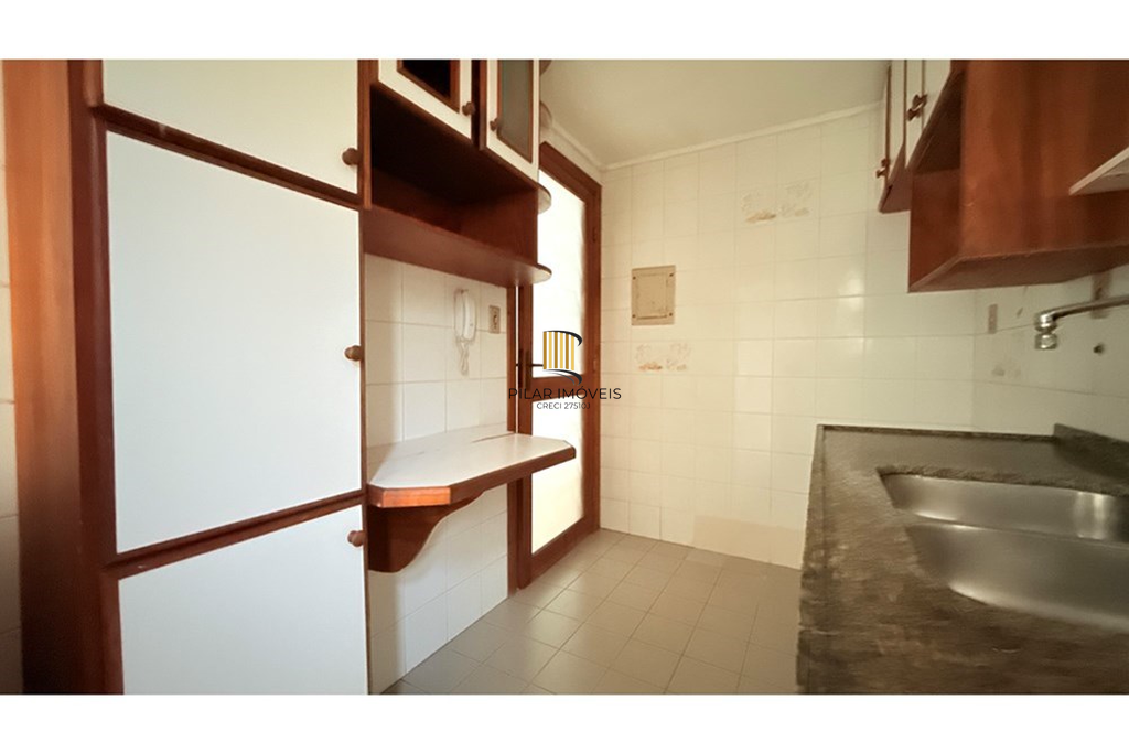 Apartamento 2 dormitórios no bairro Bom Fim