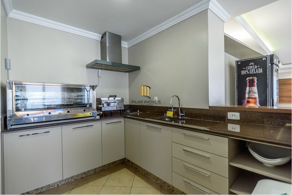 Apartamento 3 dormitórios no bairro Mont Serrat