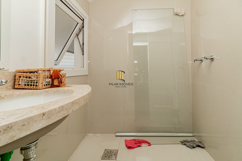 Casa 3 dormitórios no bairro Jardim Carvalho