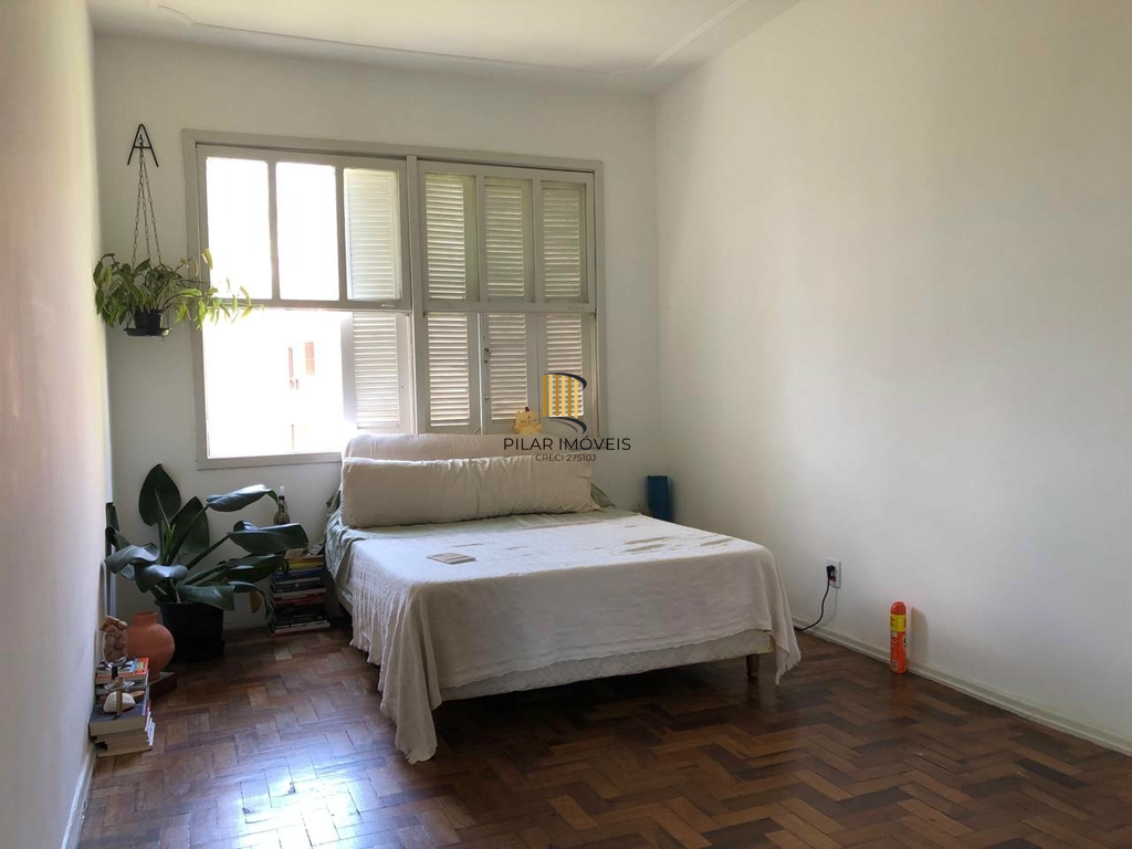 Apartamento 2 dormitórios no bairro Bom Fim