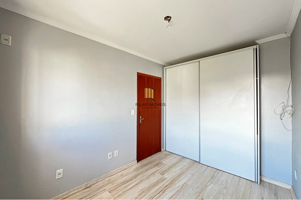 Casa 3 dormitórios no bairro Hípica