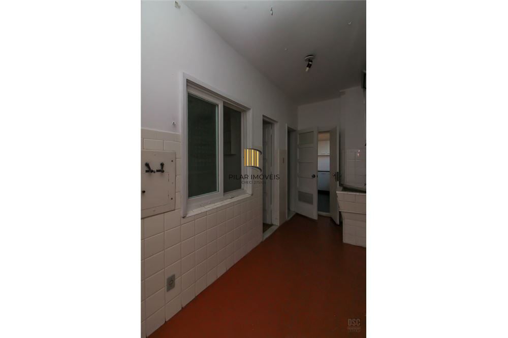 Apartamento 4 dormitórios no bairro Centro Histórico