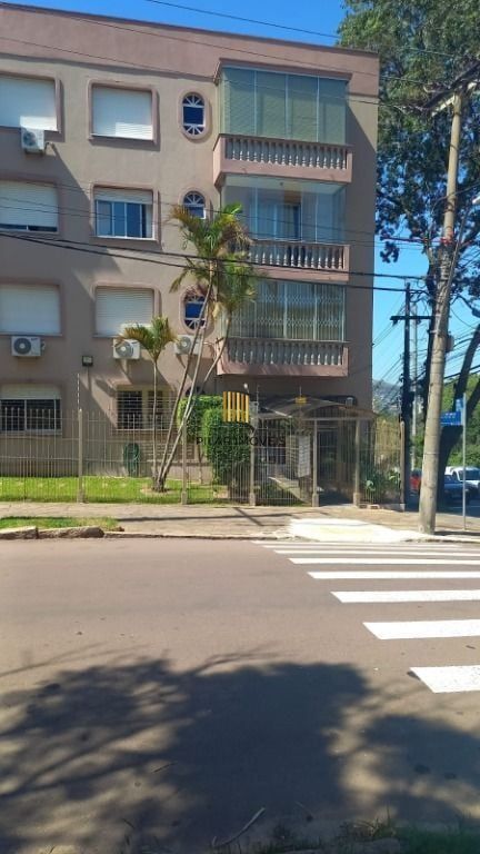 Apartamento 3 dormitórios no bairro Petrópolis