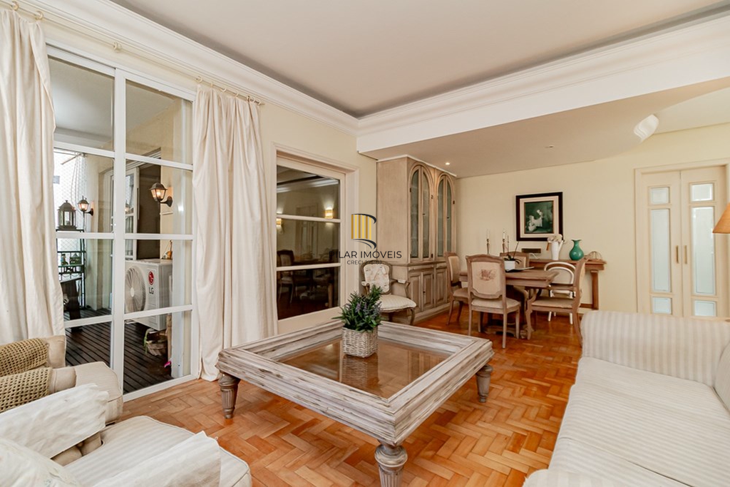 Apartamento 3 dormitórios no bairro Mont Serrat