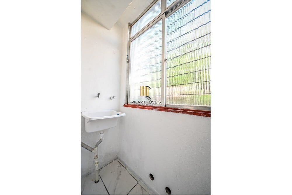 Apartamento 2 dormitórios no bairro Cristal