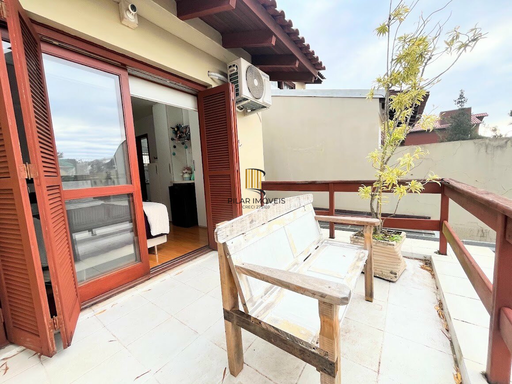 Casa 3 dormitórios no bairro Espírito Santo