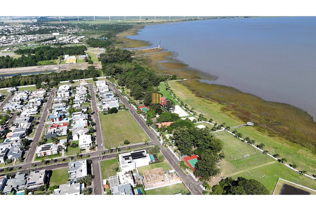Casa de Condomínio 4 dormitórios no bairro Morada do Sol