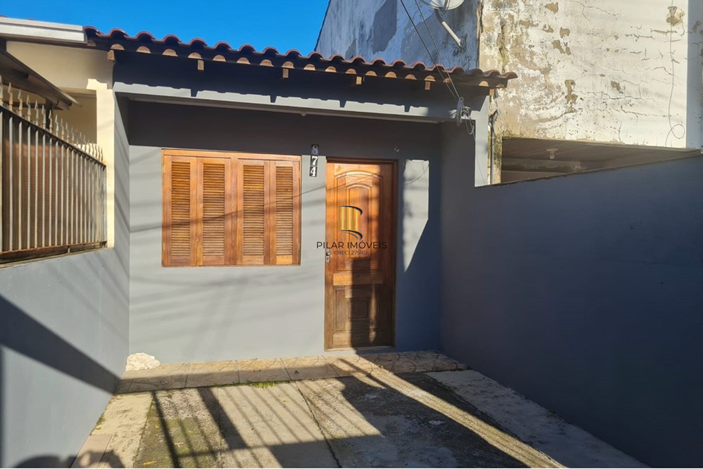 Casa 2 dormitórios no bairro Jardim Algarve - Pilar Imóveis