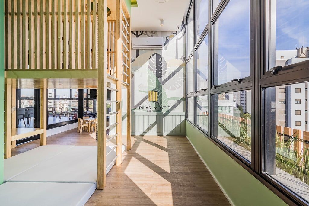 Apartamento 3 dormitórios no bairro Mont Serrat