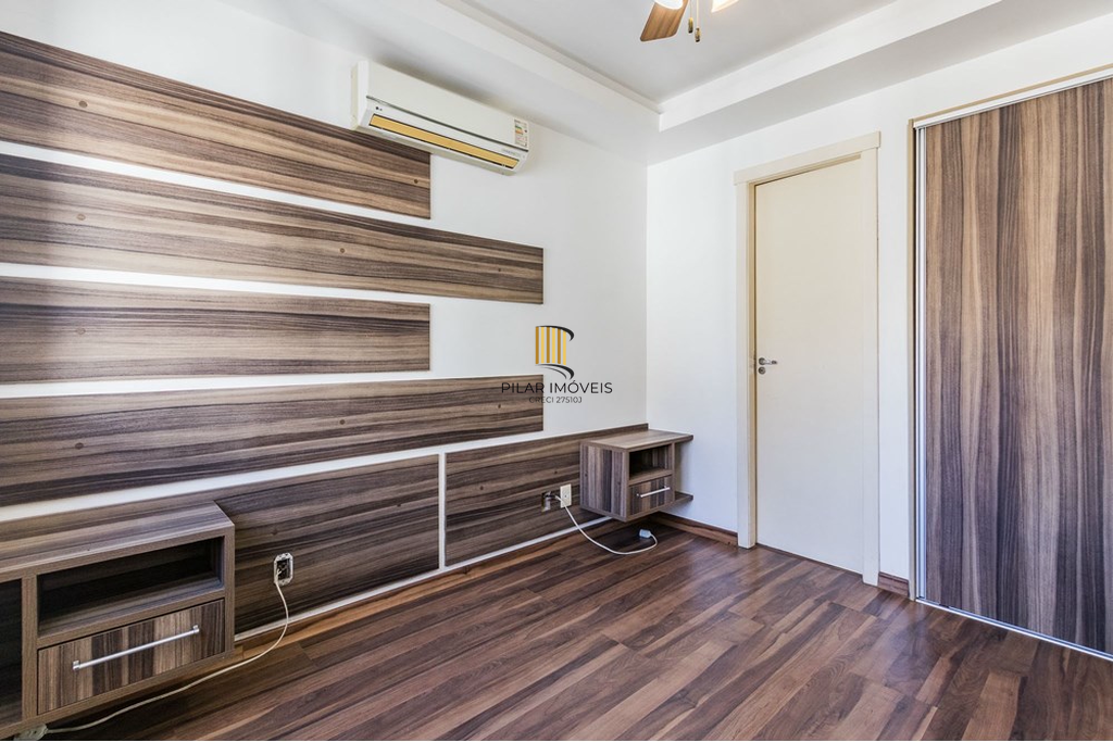 Apartamento 3 dormitórios no bairro Vila Ipiranga