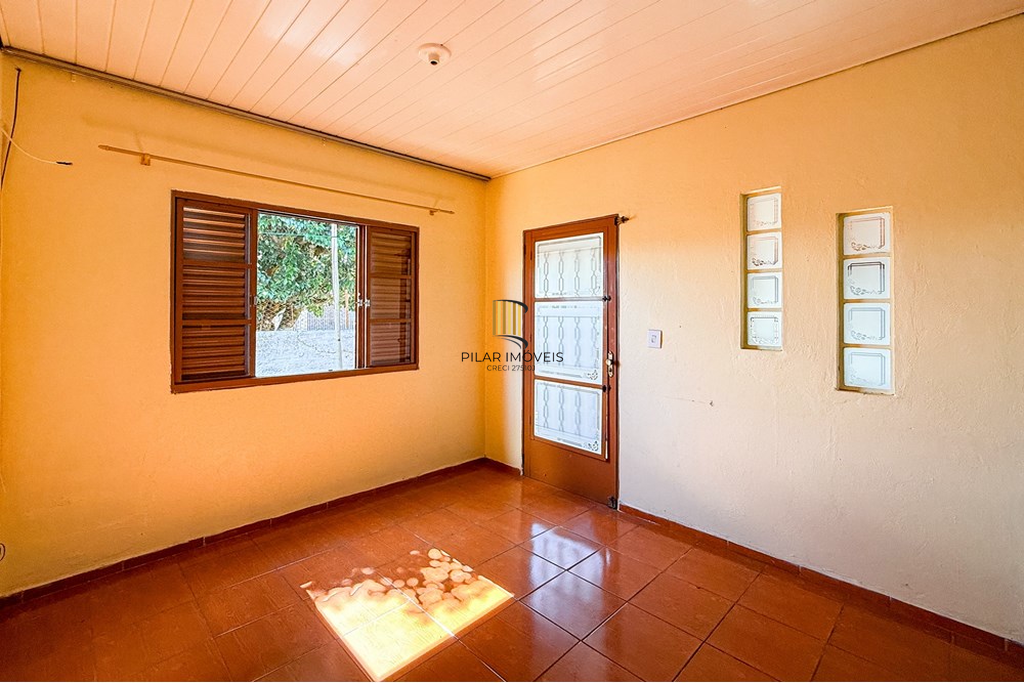 Casa 4 dormitórios no bairro Capão da Cruz