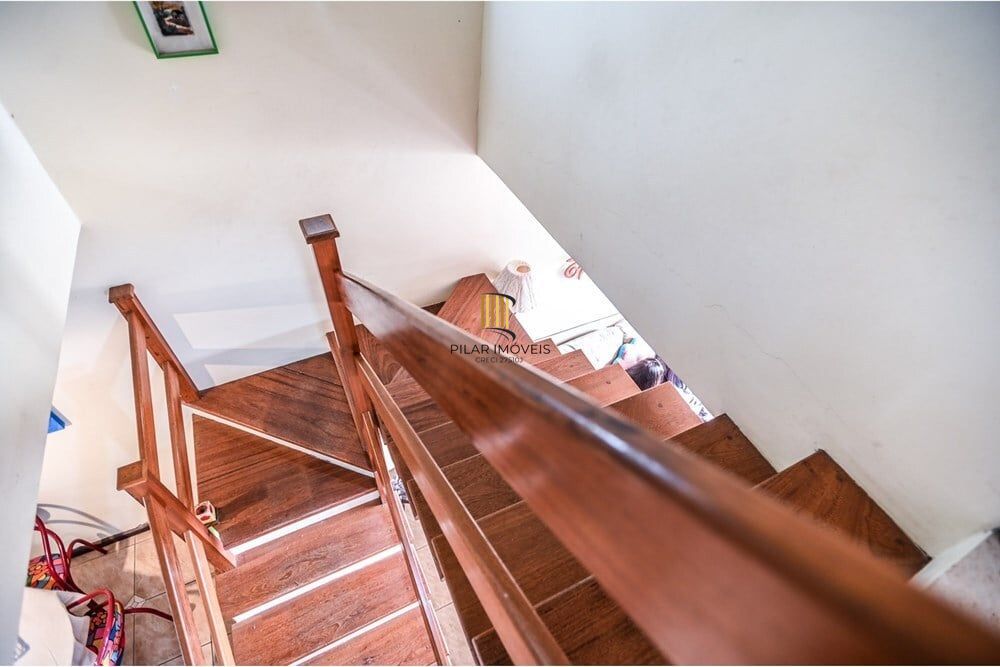 Casa de Condomínio 2 dormitórios no bairro Serraria