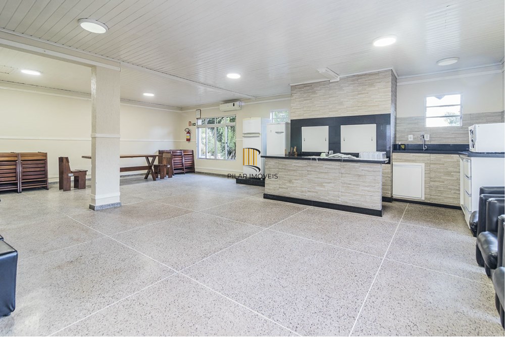 Apartamento 2 dormitórios no bairro Sarandi