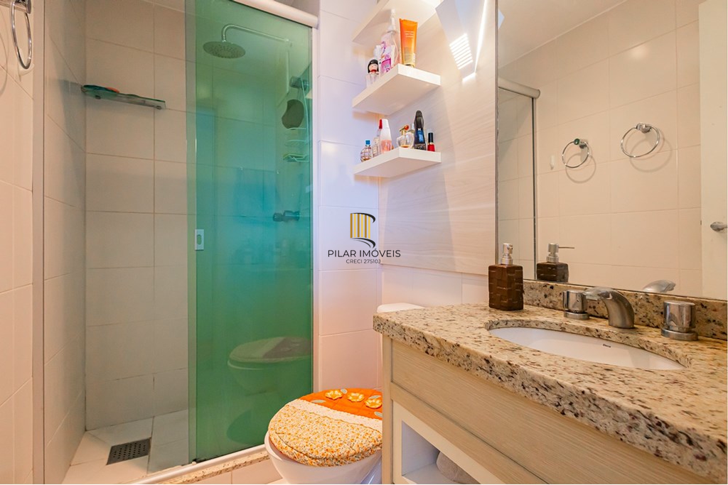 Apartamento 2 dormitórios no bairro Vila Ipiranga