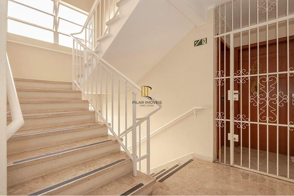 Apartamento 3 dormitórios no bairro Menino Deus
