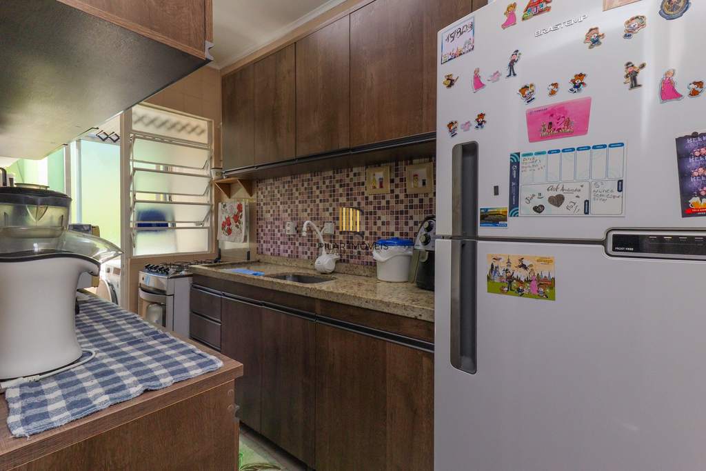 Apartamento 2 dormitórios no bairro Camaquã