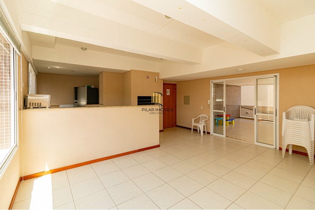 Apartamento 2 dormitórios no bairro Três Figueiras