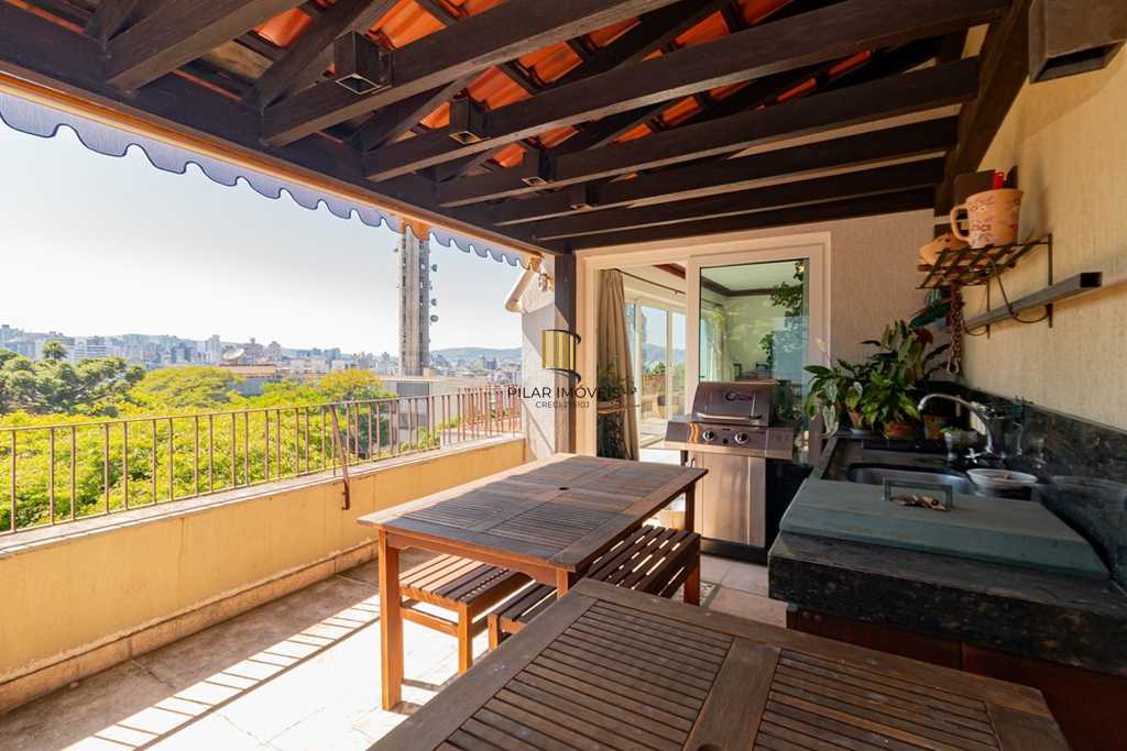 Cobertura 4 dormitórios no bairro Bela Vista