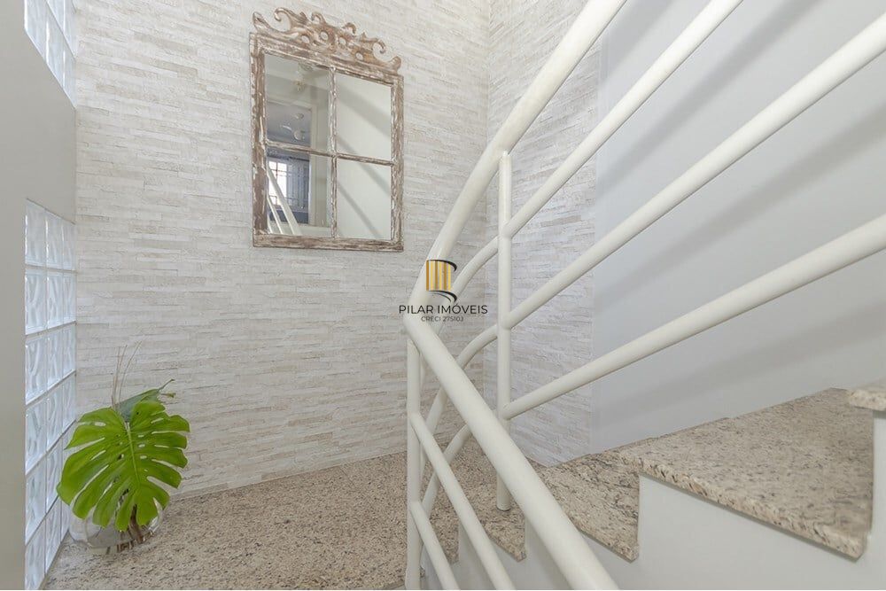 Casa 3 dormitórios no bairro Espírito Santo