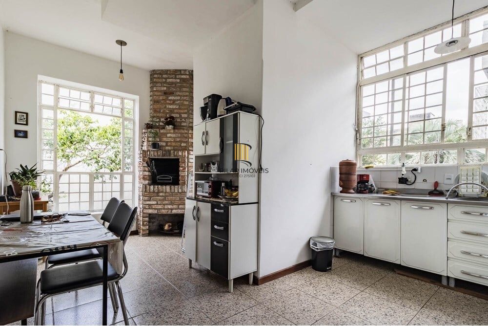 Apartamento 2 dormitórios no bairro Petrópolis