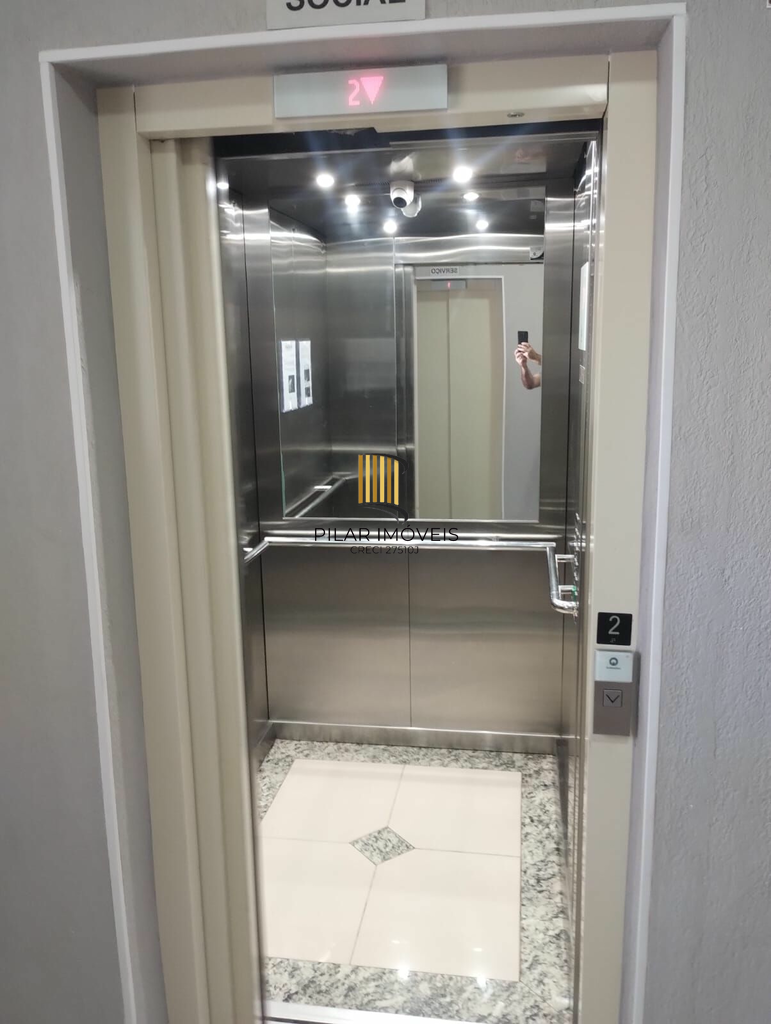 Apartamento 2 dormitórios no bairro São Sebastião